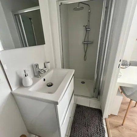 Lembarcadere Toulousain - T1 - Gare- Centre Apartament *